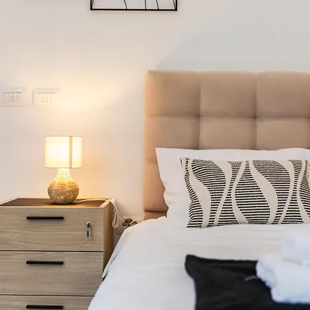 公寓 Comfy Spot For 2 With Wi-fi By Pikhost *